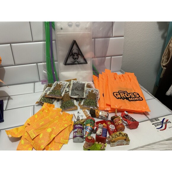Gross Giggles Party Kit - Juice Pouches Slime Gross Mini Brands Merc - 10 kids